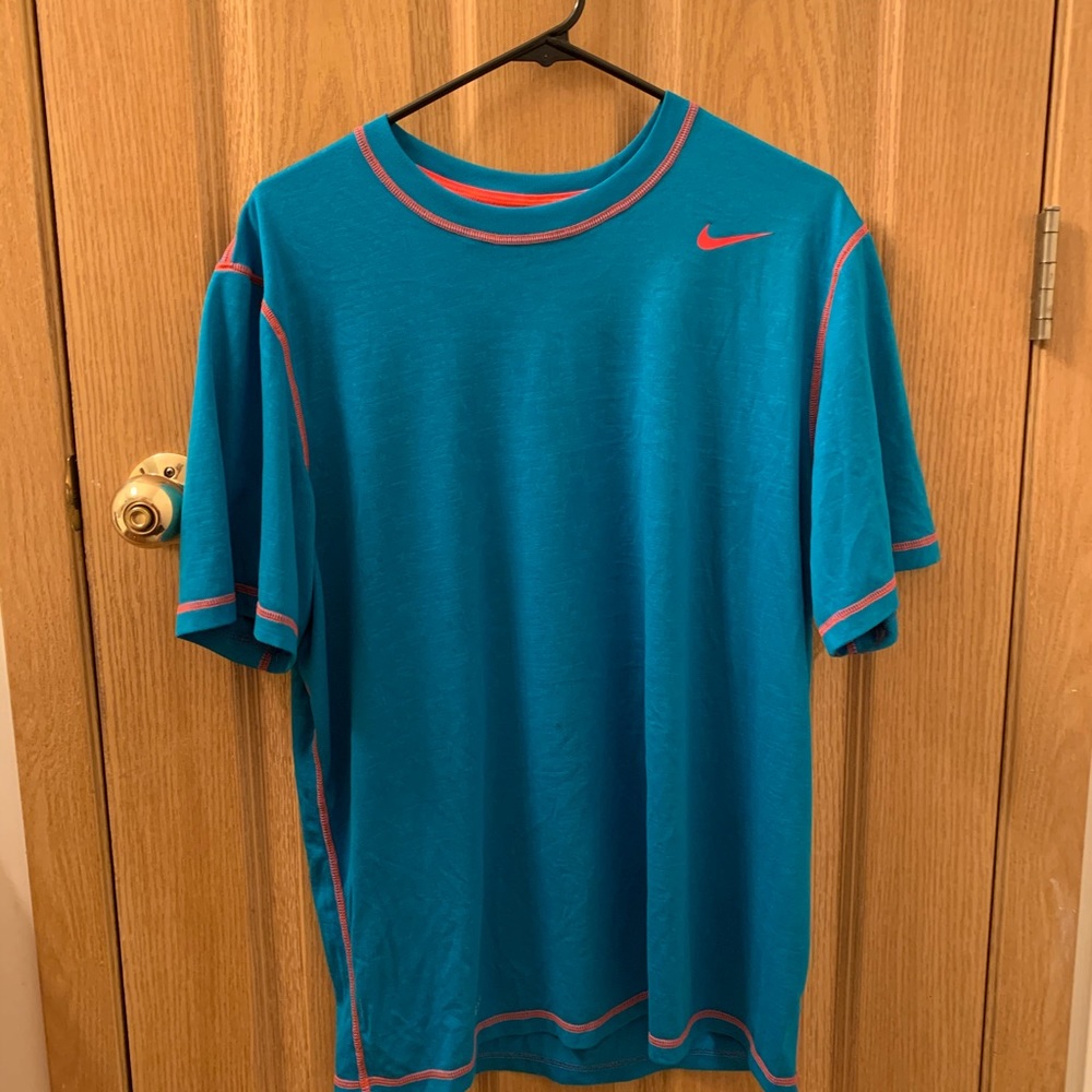 Nike Dry Fit T-Shirt